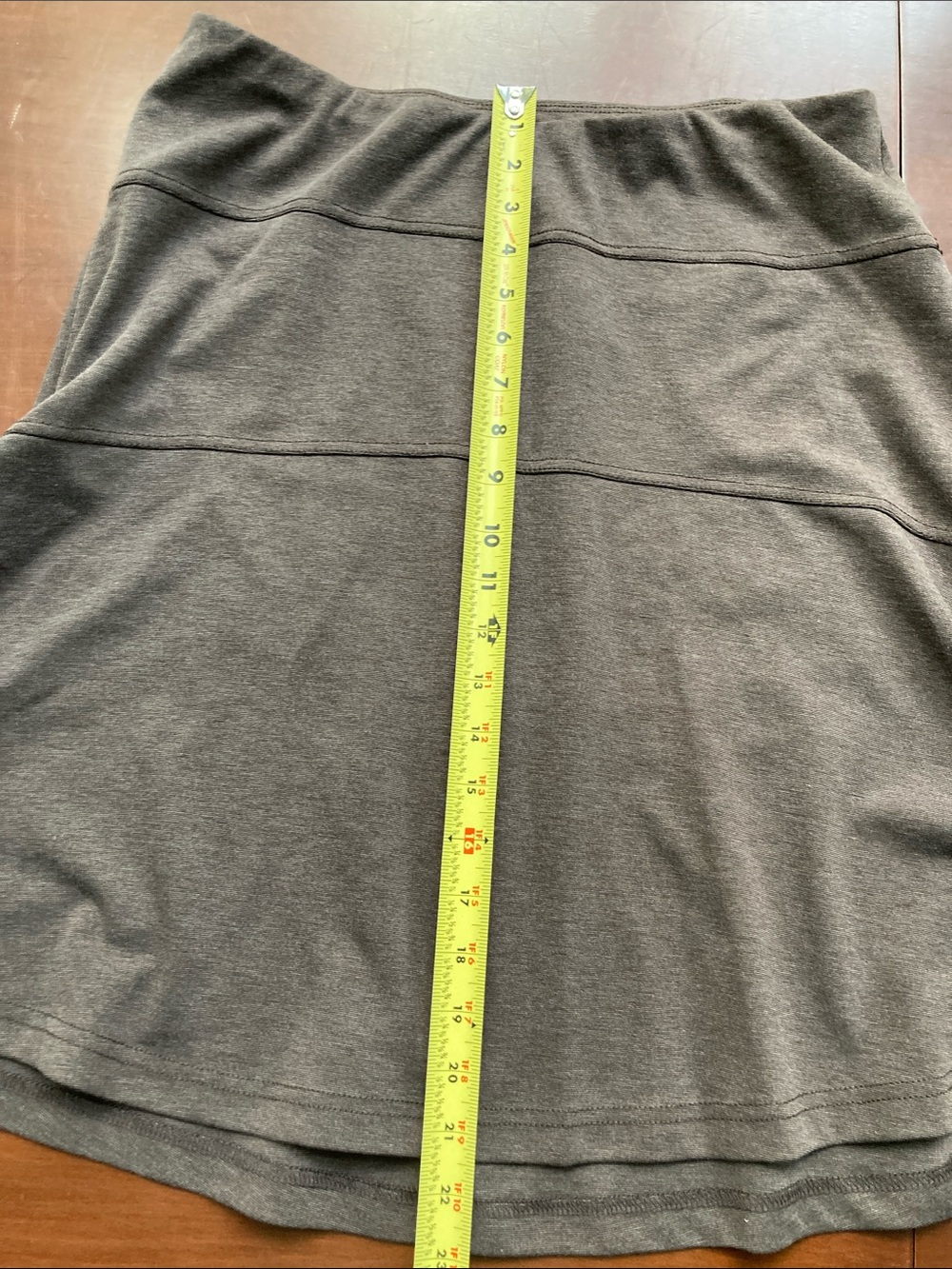 Royal Robbins Midi Skirts in Brown and Charcoal - Picture 9 of 9